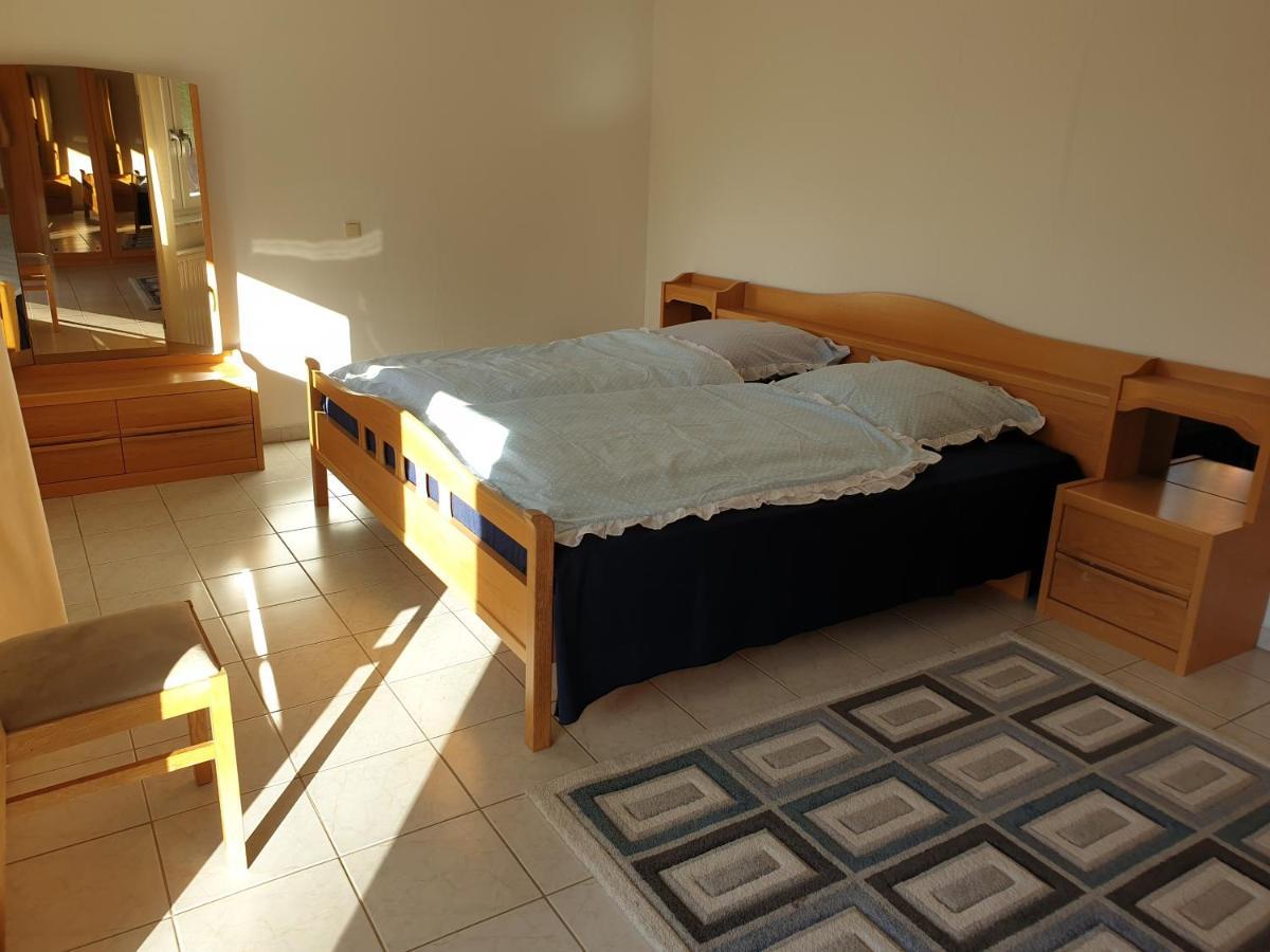 Schoene Grosse Ferienwohnung Im Mittelrheintal Nahe Loreley Bornich Екстер'єр фото
