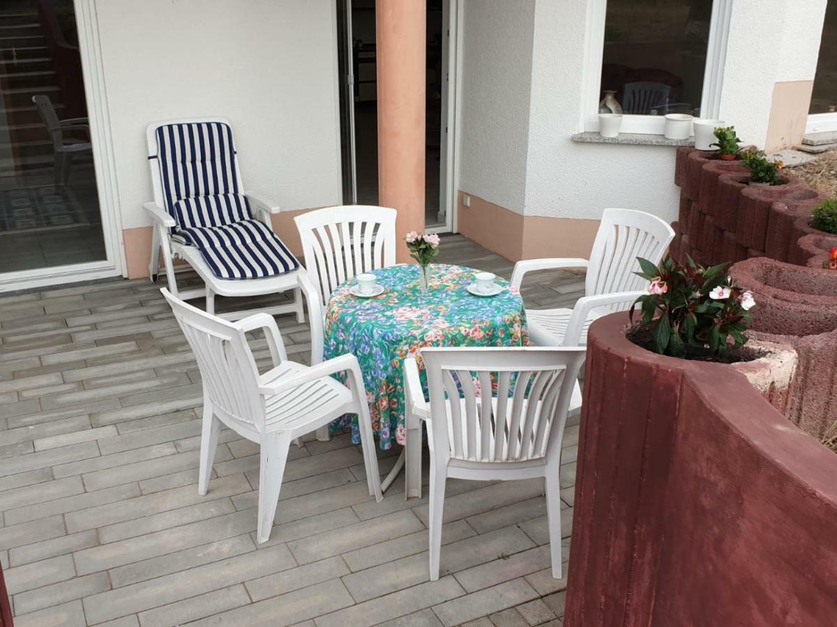 Schoene Grosse Ferienwohnung Im Mittelrheintal Nahe Loreley Bornich Екстер'єр фото