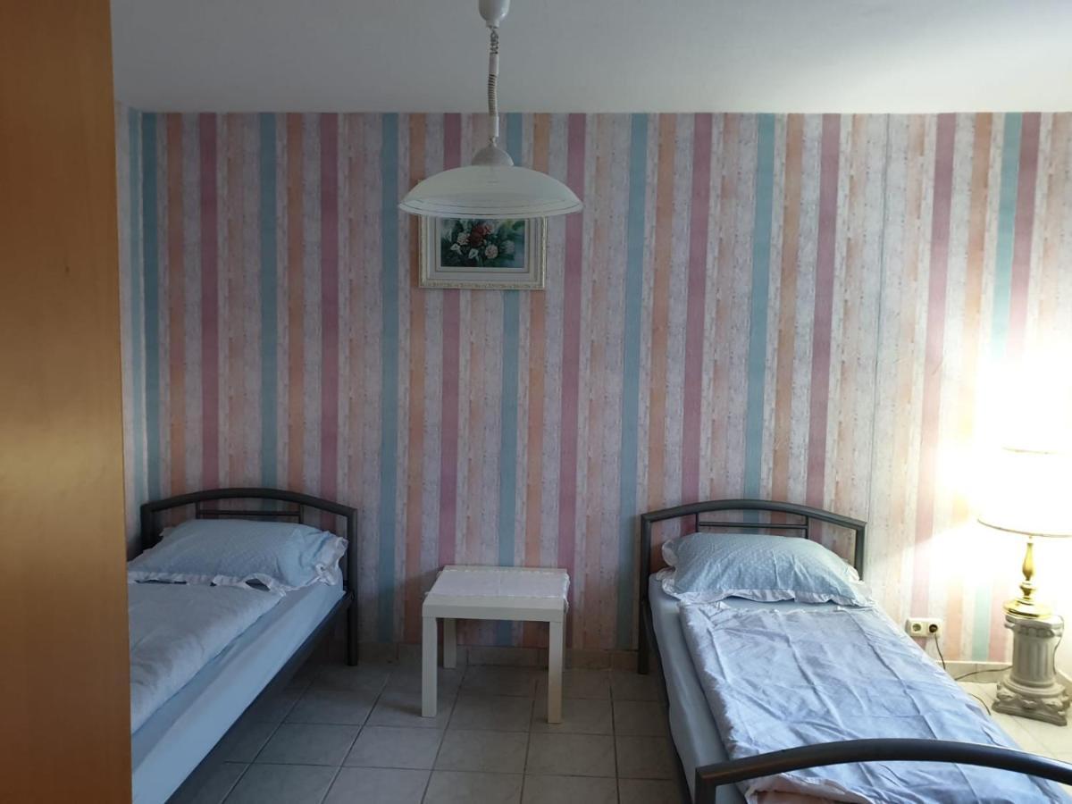 Schoene Grosse Ferienwohnung Im Mittelrheintal Nahe Loreley Bornich Екстер'єр фото